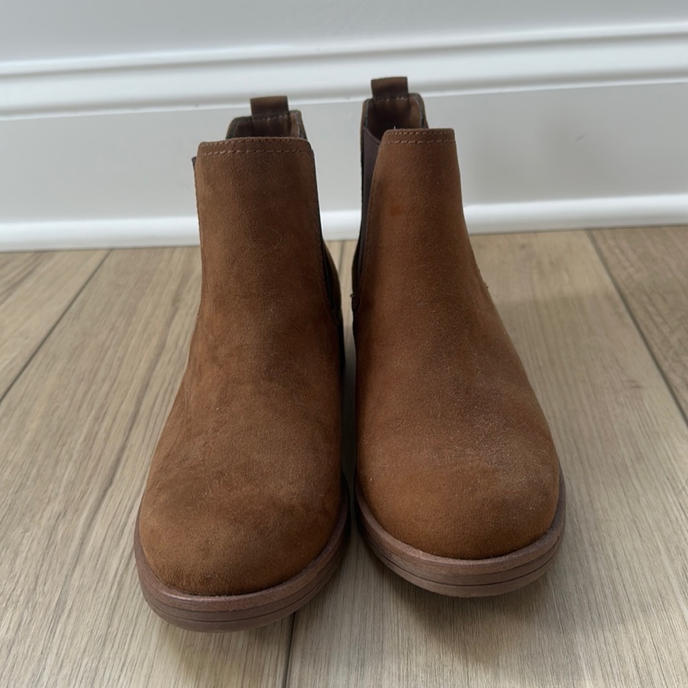 Aomo Love Ankle Boot Size 7